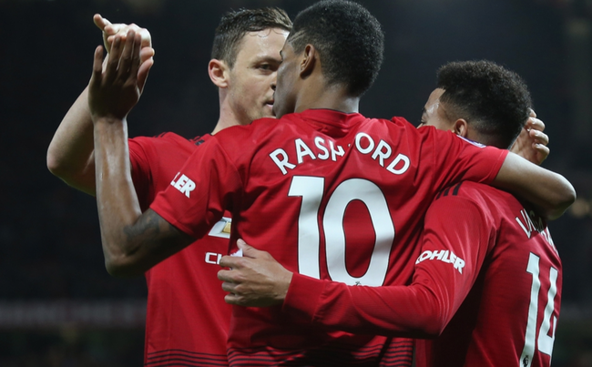 员们在场上 员们在场上