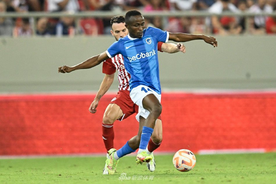 由保罗与布 由保罗与布